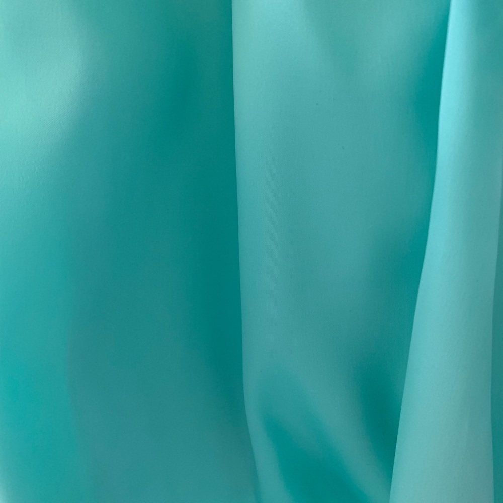 Promo Gown - Picture 7 of 8